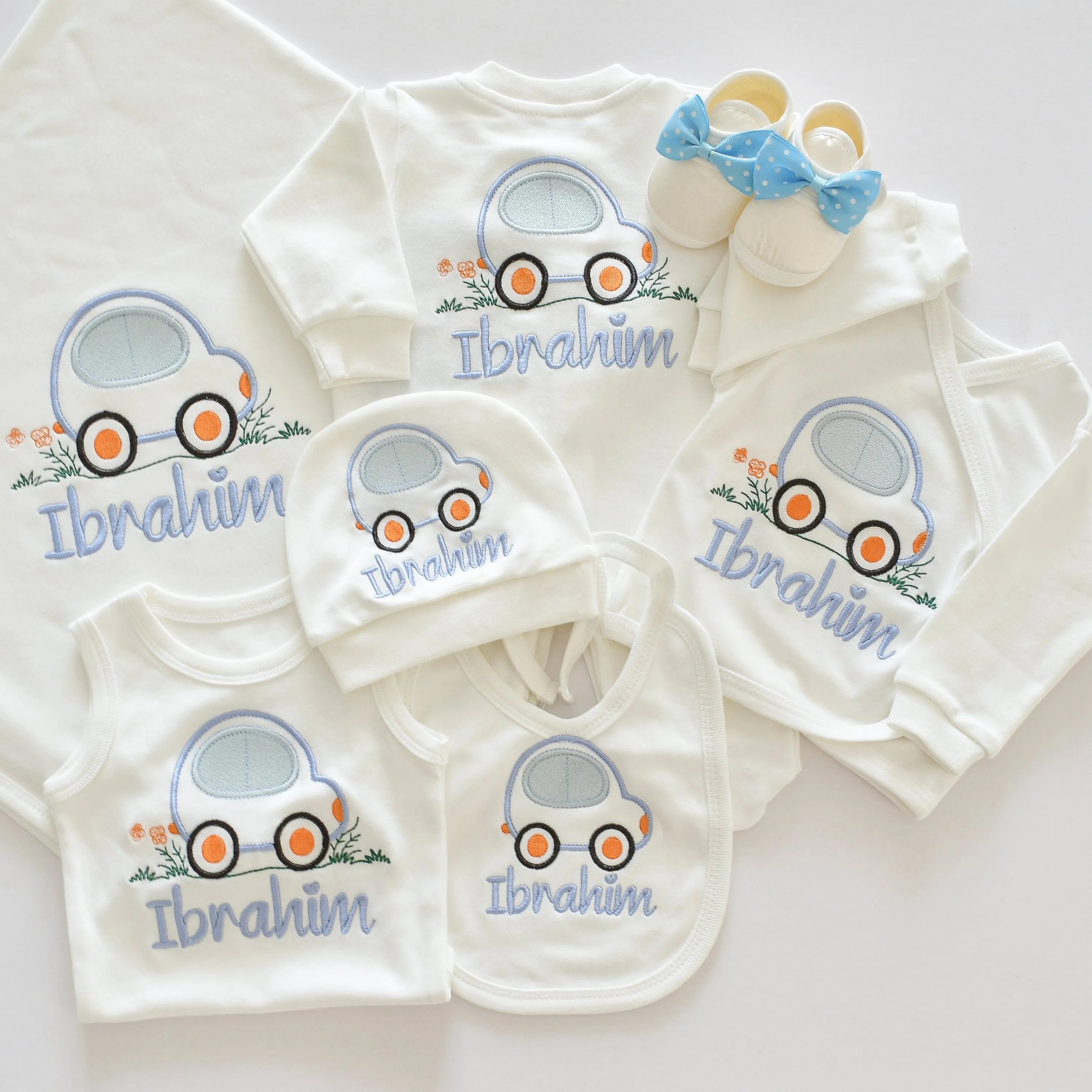 Car Embroidery Baby Set - Personalised Baby Set