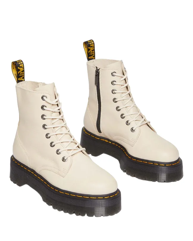 Dr. Martens PLatform Jadon III women's boot in Pisa leather 26378292 parchment beige