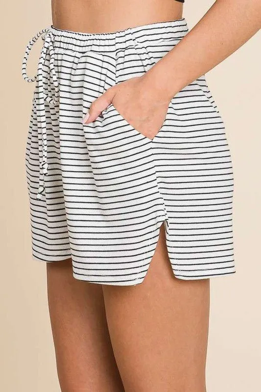 Mona Stripe Short