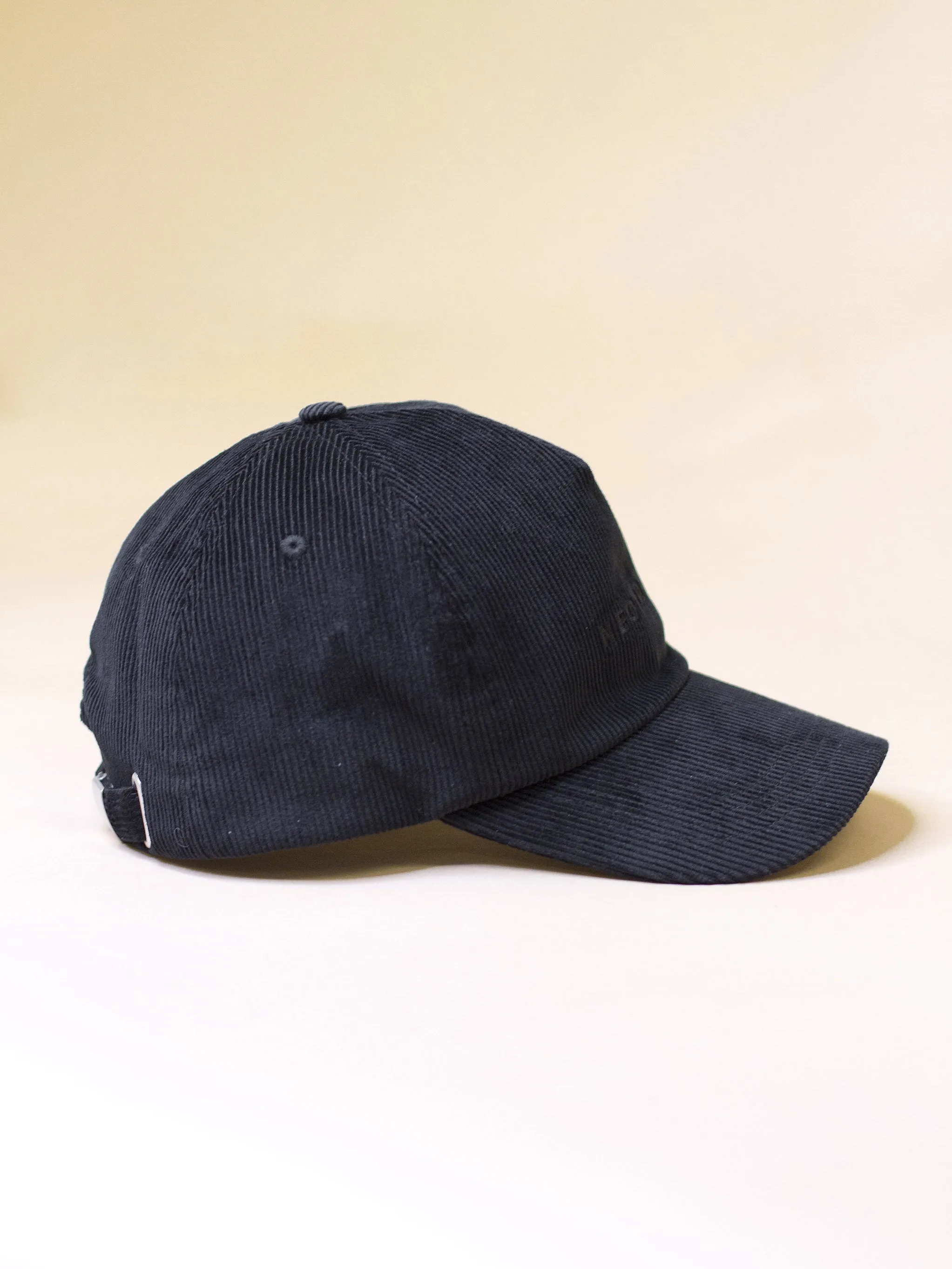 NeoPro Black Cap