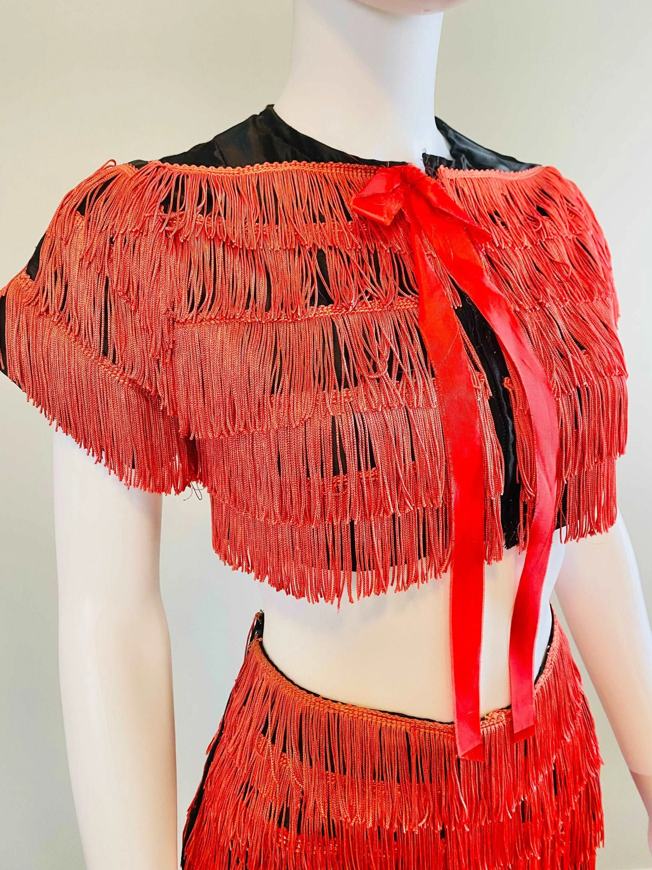 Vintage 1940s Burlesque Costume /40s retro Black Satin and Red Fringe Showgirl Set / Size S M